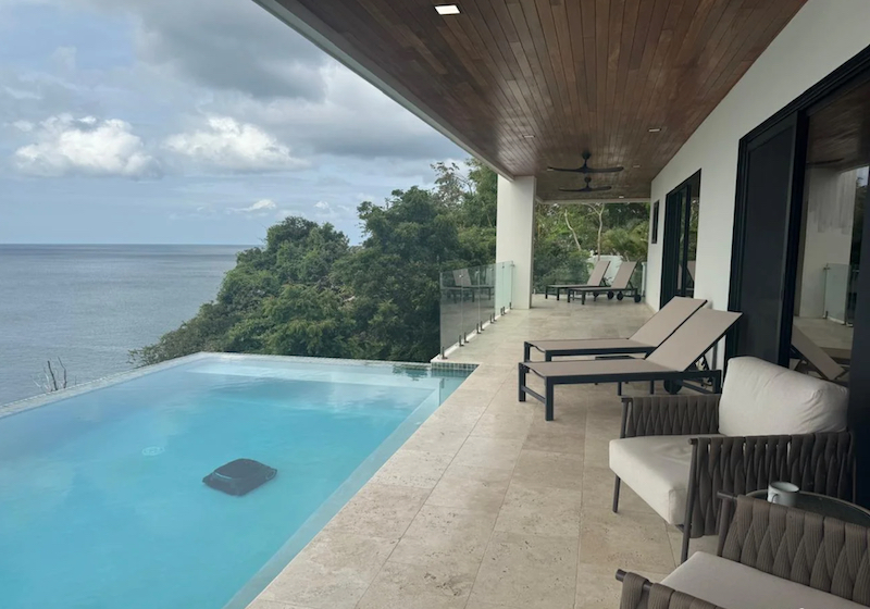 View to the pool and ocean from terrace